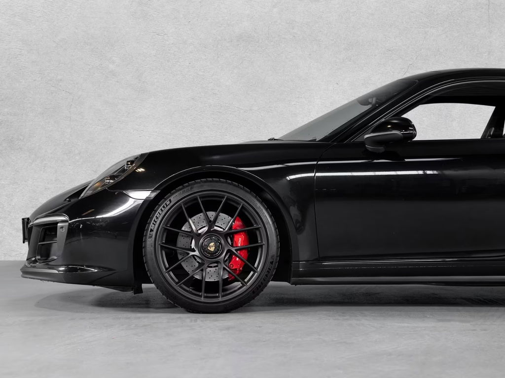 Porsche 991.2 Carrera 4 GTS