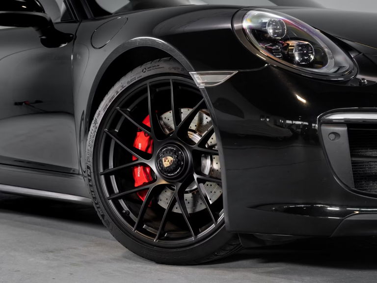 Porsche 991.2 Carrera 4 GTS