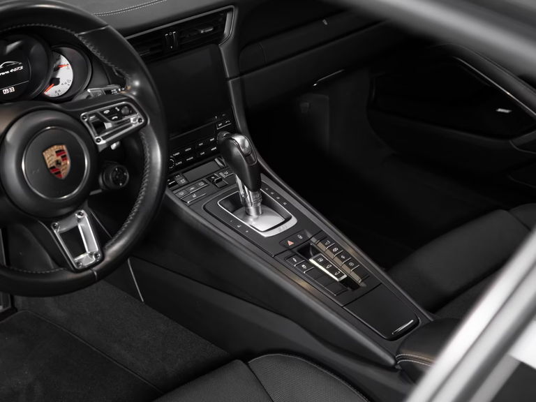 Porsche 991.2 Carrera 4 GTS