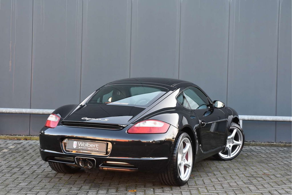 Porsche 987 Cayman S