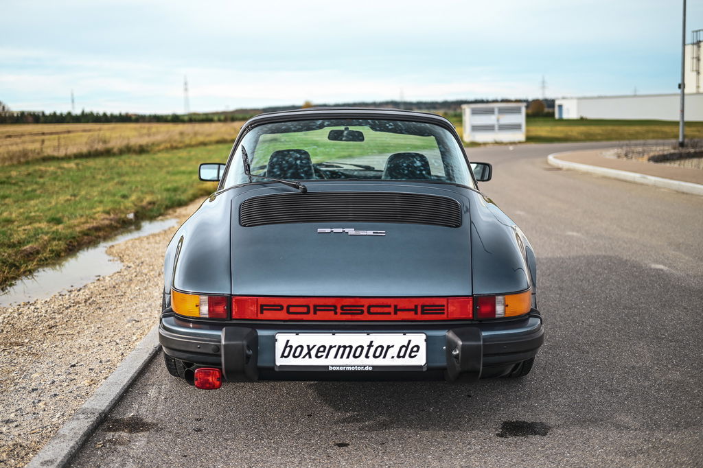 Porsche 911 SC