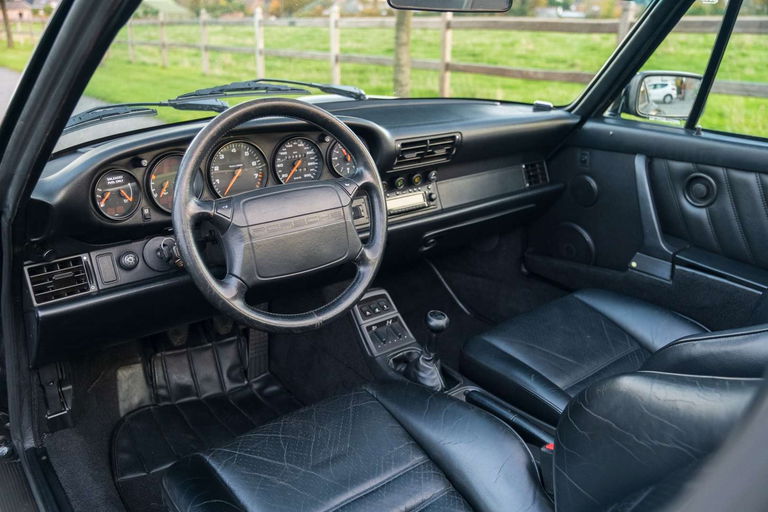 Porsche 964 Carrera 4