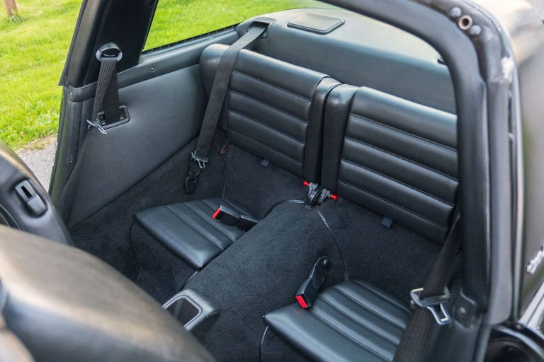 Porsche 964 Carrera 4