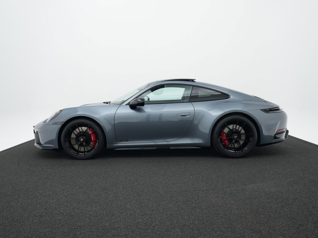 Porsche 992.2 Carrera GTS