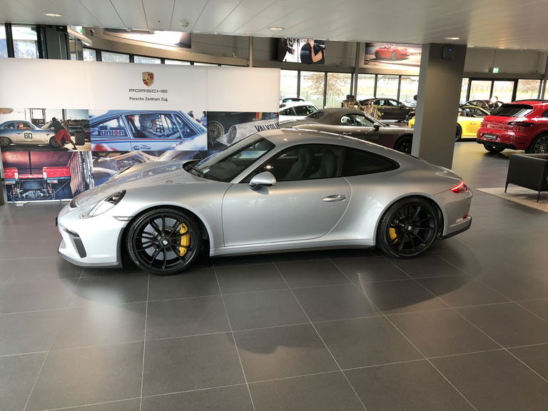 Porsche 991 GT3 Touring