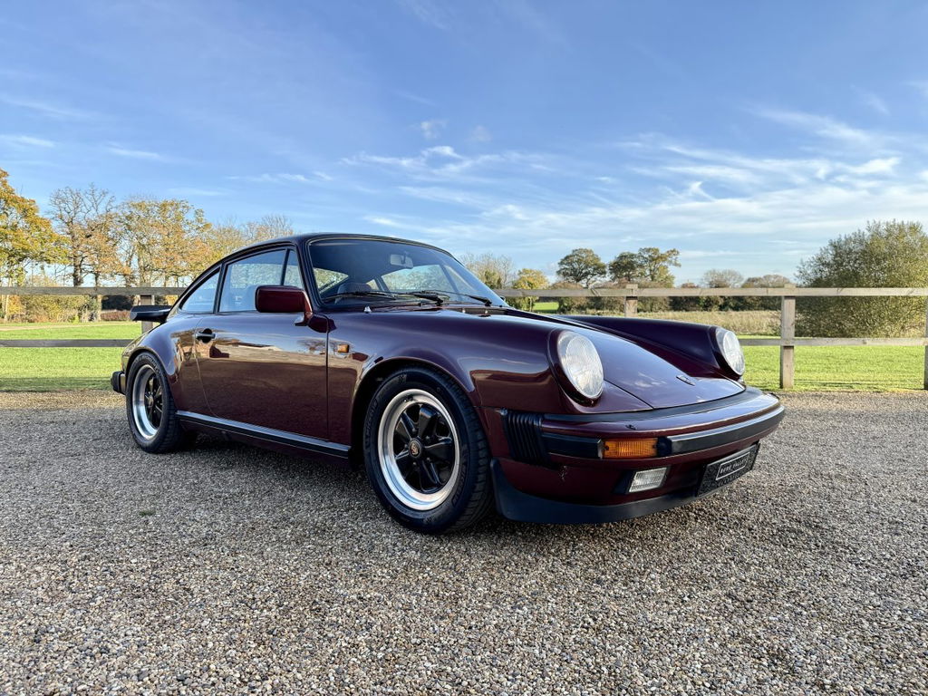 Porsche 911 Carrera 3.2