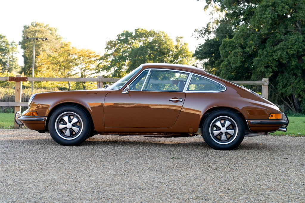 Porsche 911 T