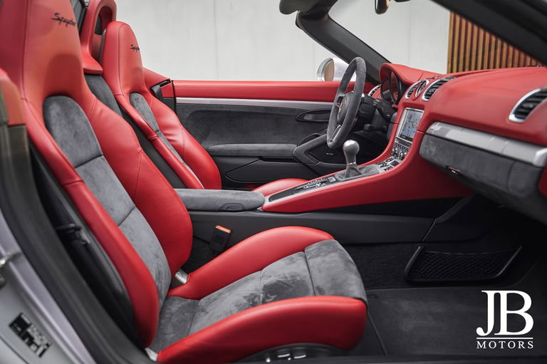 Porsche 981 Boxster Spyder