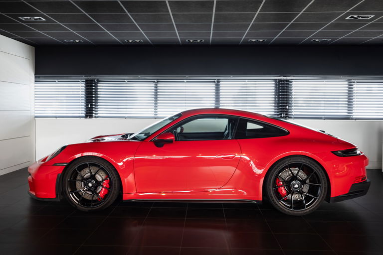 Porsche 992 GT3 Touring