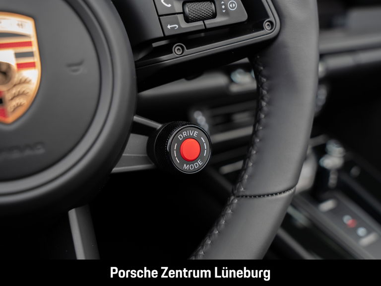 Porsche 992.2 Carrera GTS