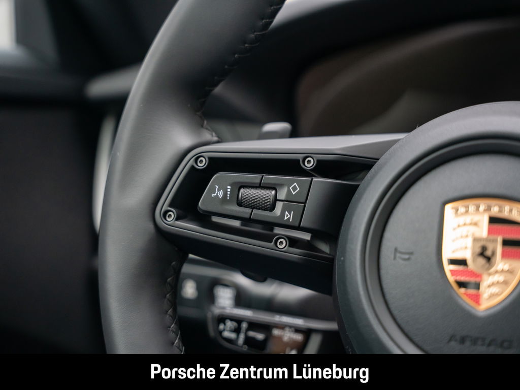 Porsche 992.2 Carrera