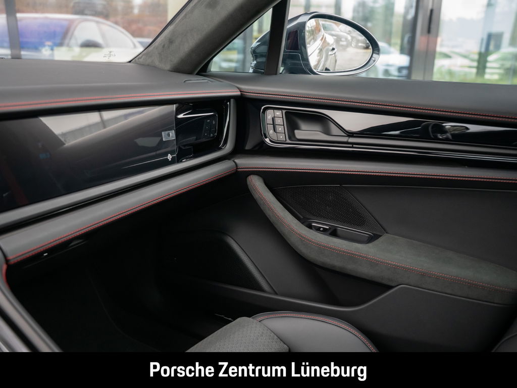 Porsche Panamera GTS