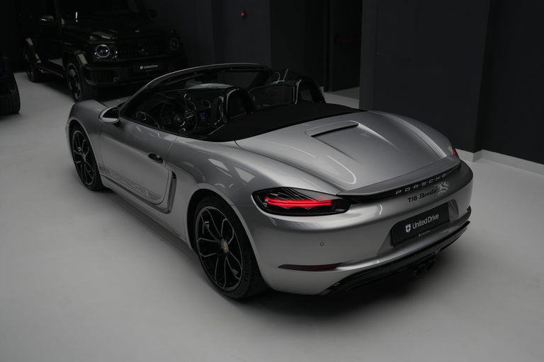 Porsche 718 Boxster