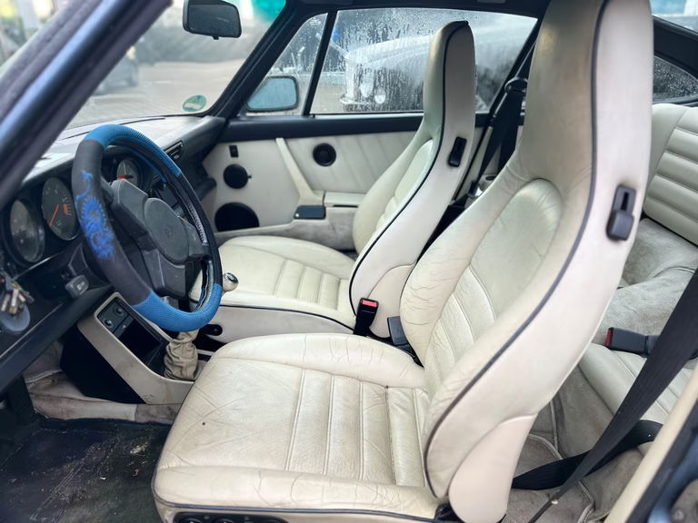 Porsche 911 Carrera 3.2