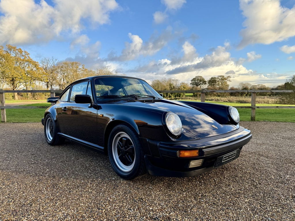 Porsche 911 Carrera 3.2