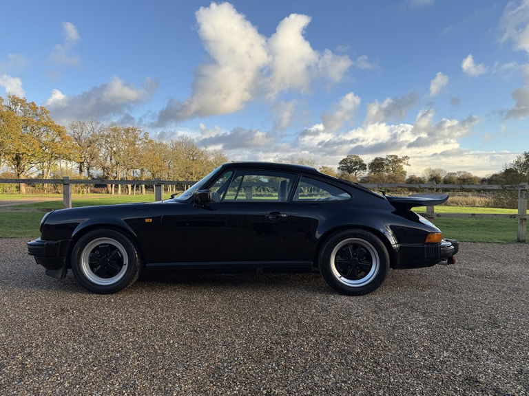 Porsche 911 Carrera 3.2