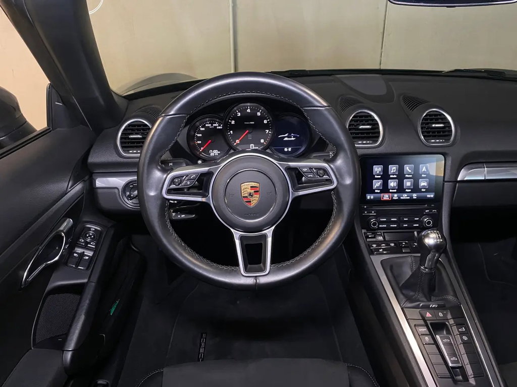Porsche 718 Boxster