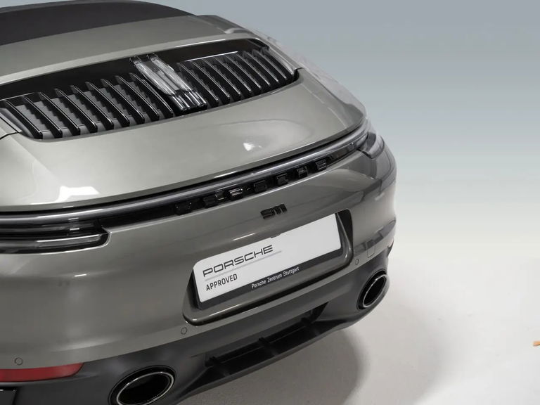 Porsche 992 Carrera GTS