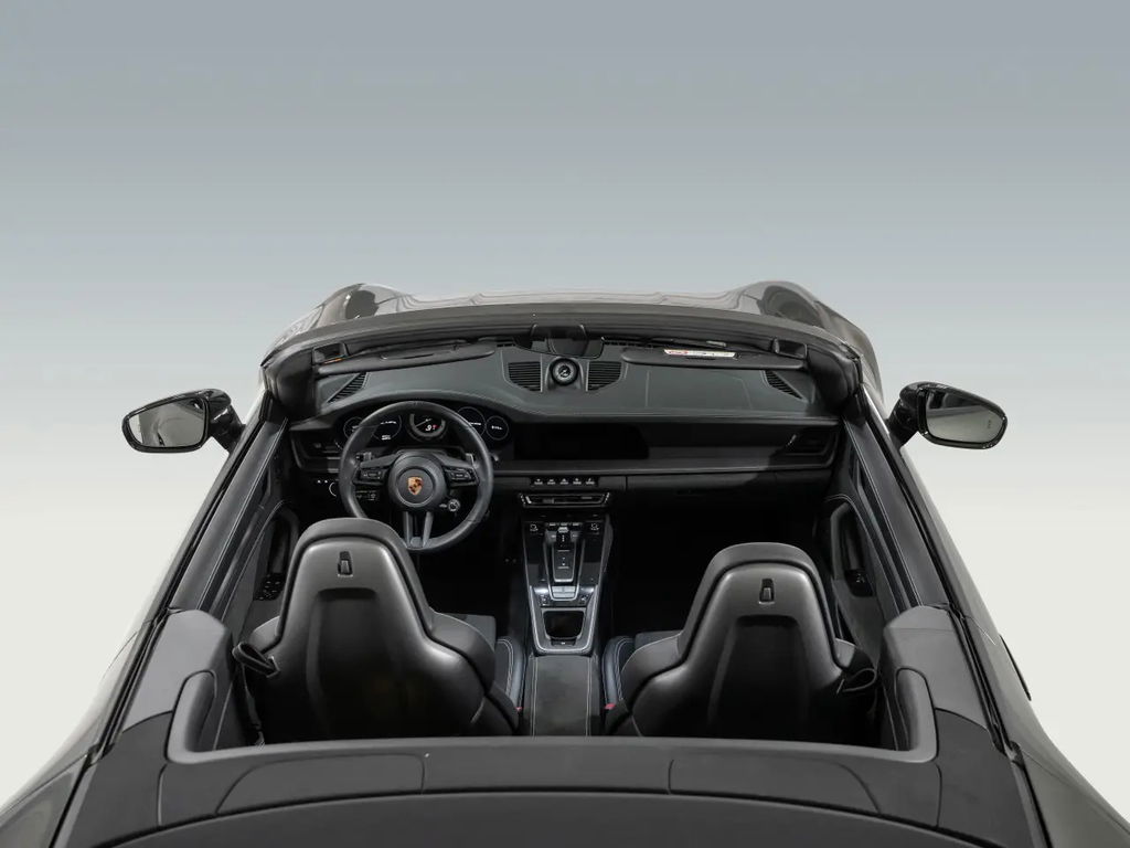 Porsche 992 Carrera GTS