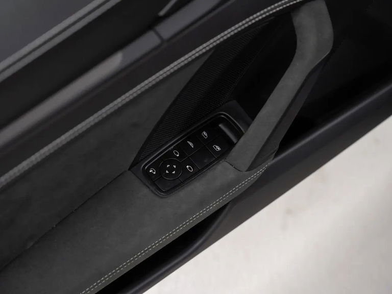 Porsche 992 Carrera GTS