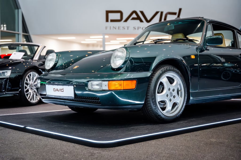 Porsche 964 Carrera 4