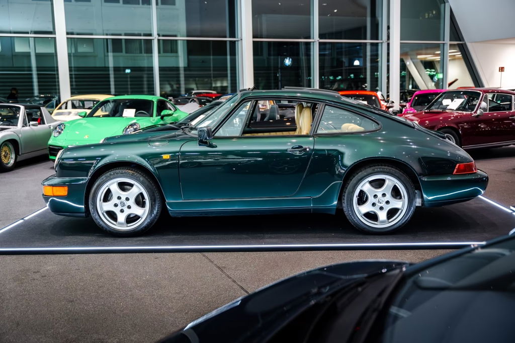 Porsche 964 Carrera 4