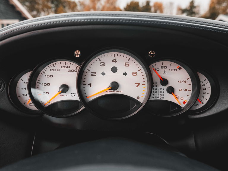 Porsche 996 Carrera 4