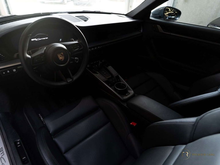 Porsche 992.2 Carrera