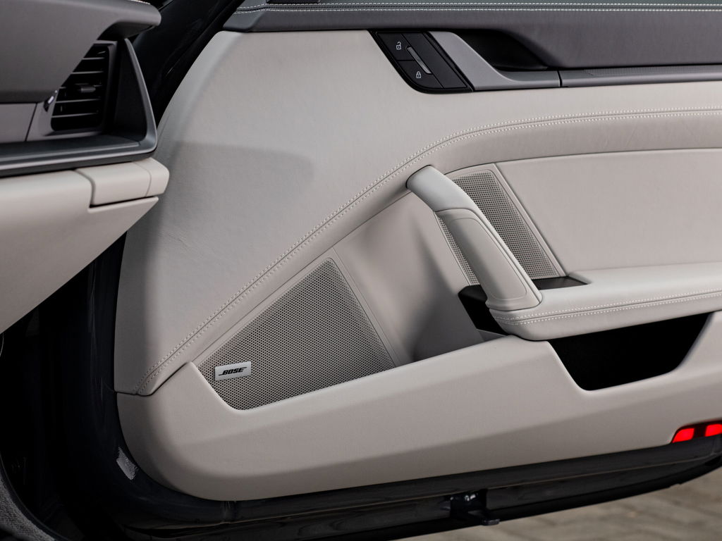 Porsche 992.2 Carrera