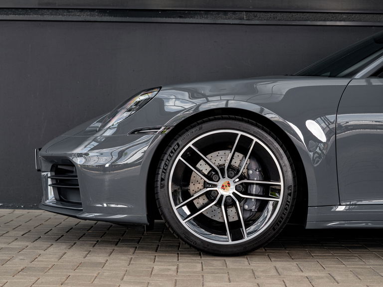 Porsche 992.2 Carrera