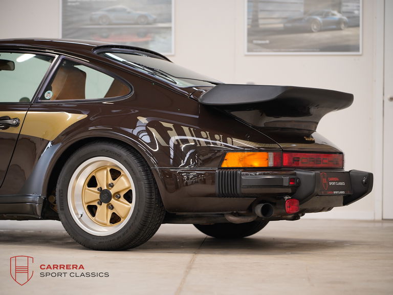 Porsche 911 Turbo 3.3