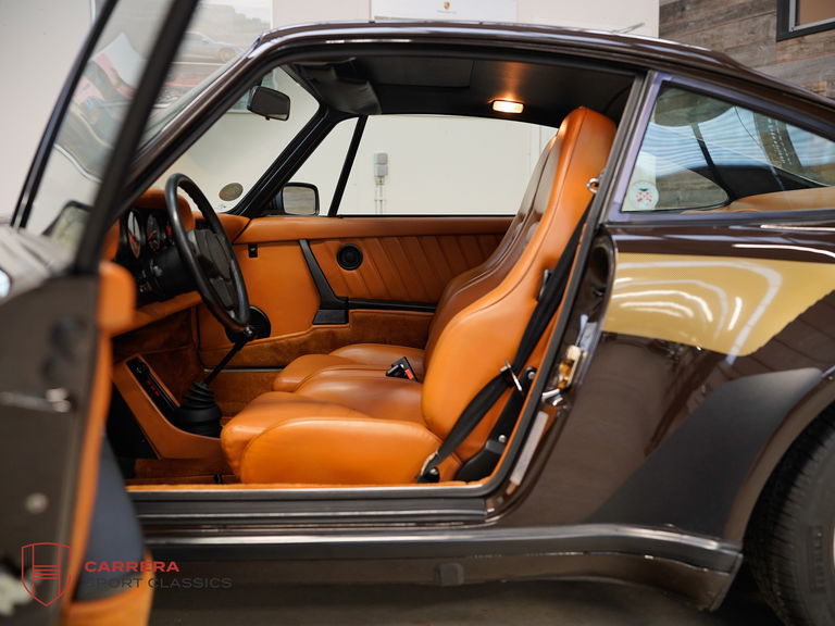 Porsche 911 Turbo 3.3