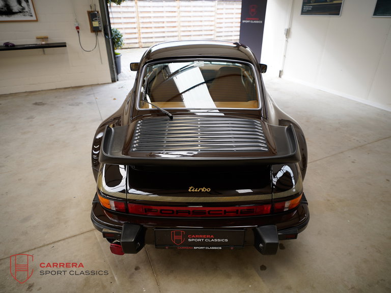 Porsche 911 Turbo 3.3