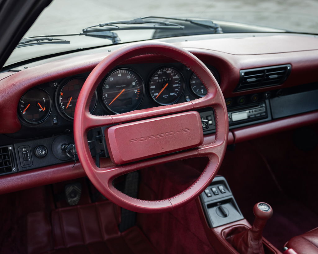 Porsche 964 Carrera 2