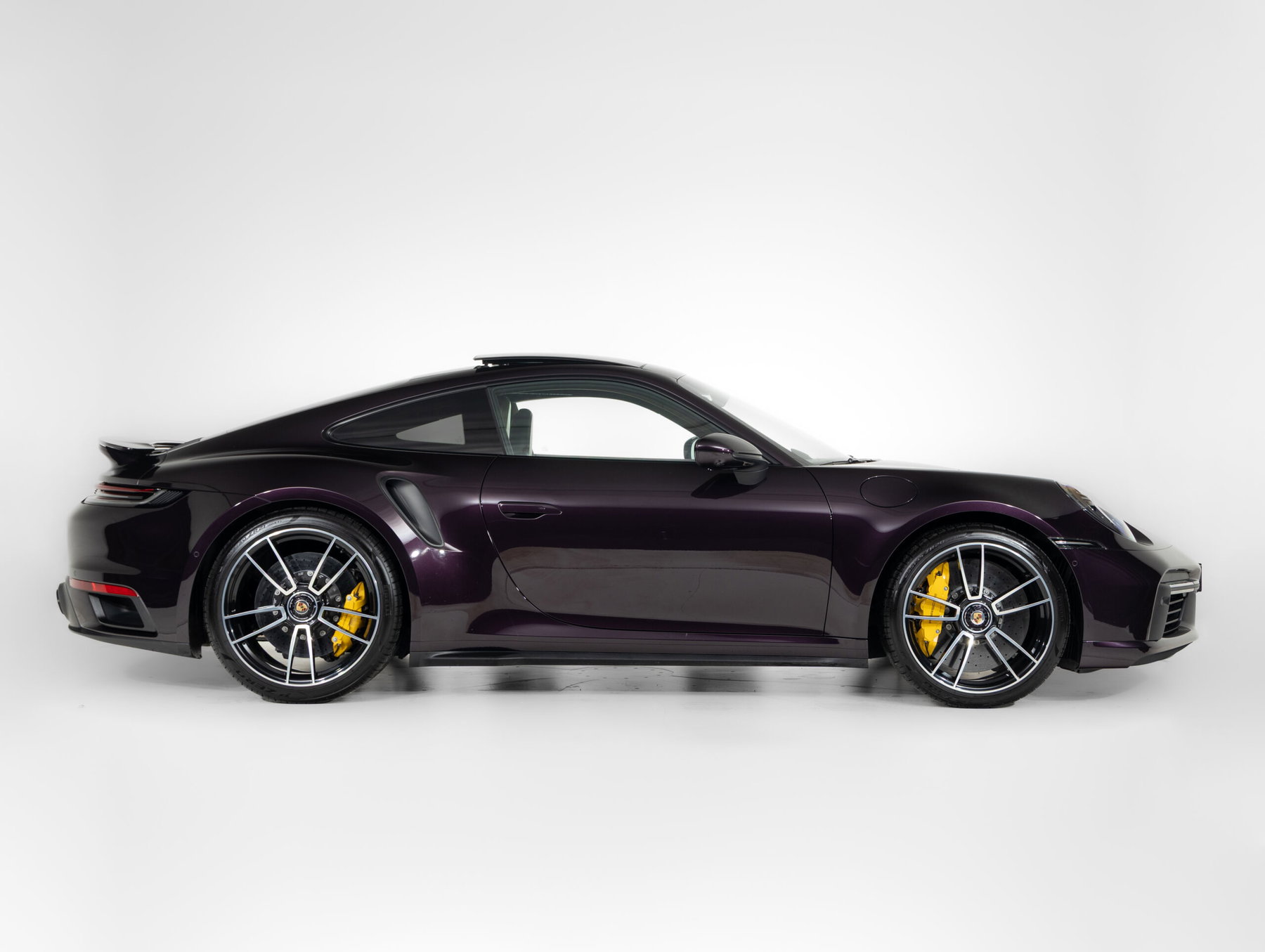 Porsche 992 Turbo S 2024 - elferspot.com - Marketplace for Porsche