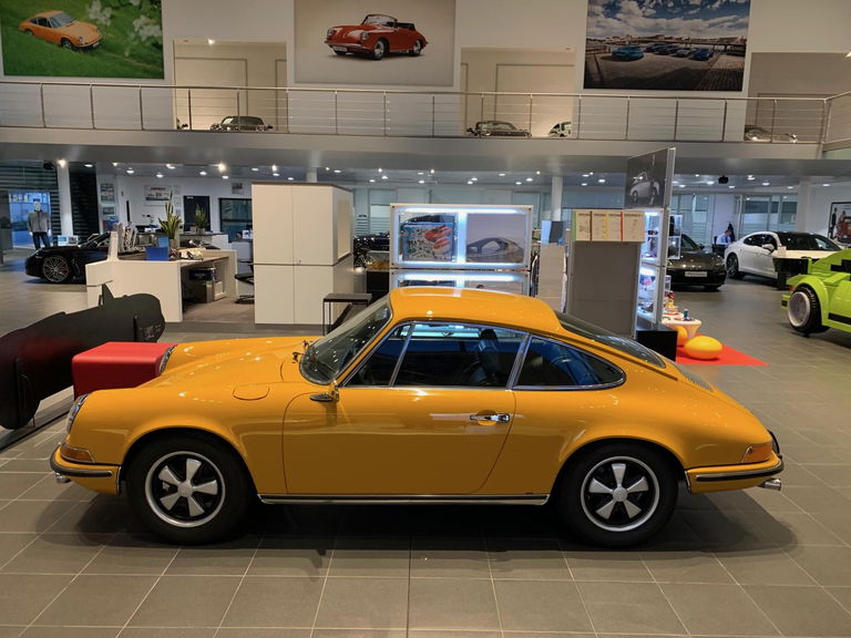 Porsche 911 E