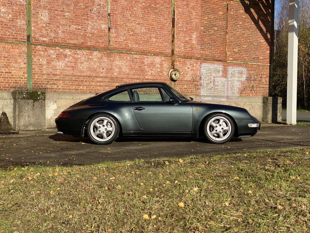 Porsche 993 Carrera 4
