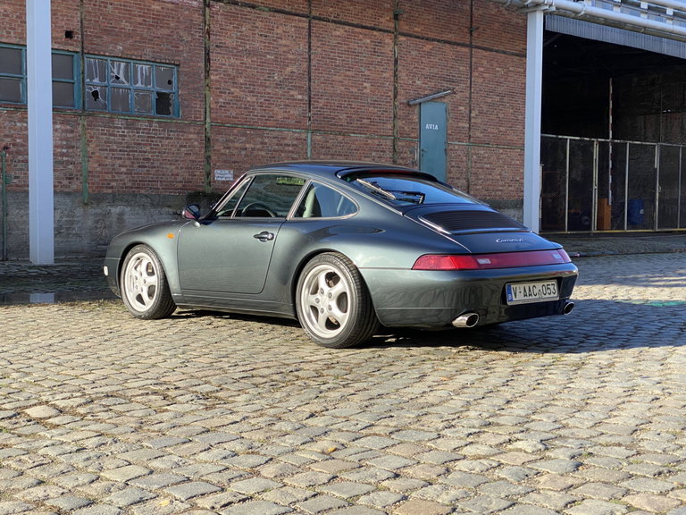 Porsche 993 Carrera 4