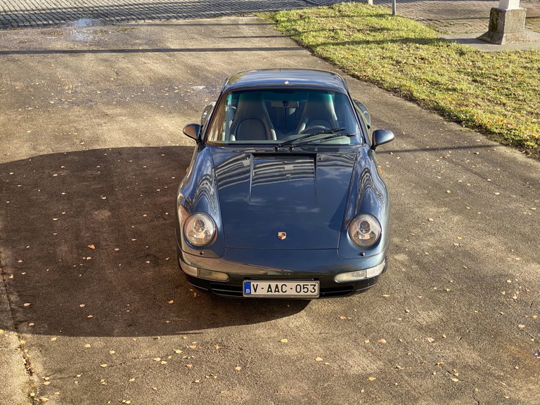 Porsche 993 Carrera 4