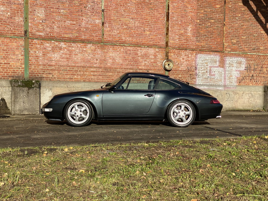 Porsche 993 Carrera 4