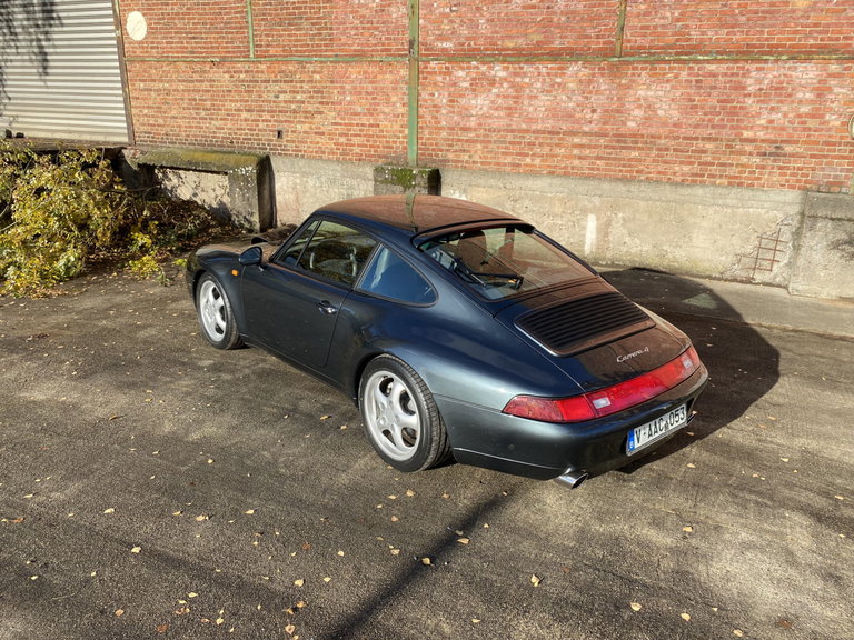 Porsche 993 Carrera 4