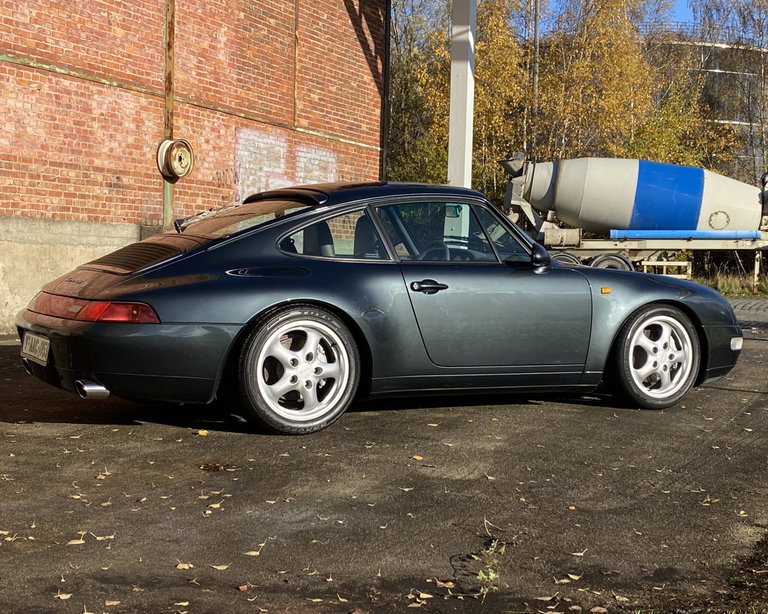 Porsche 993 Carrera 4
