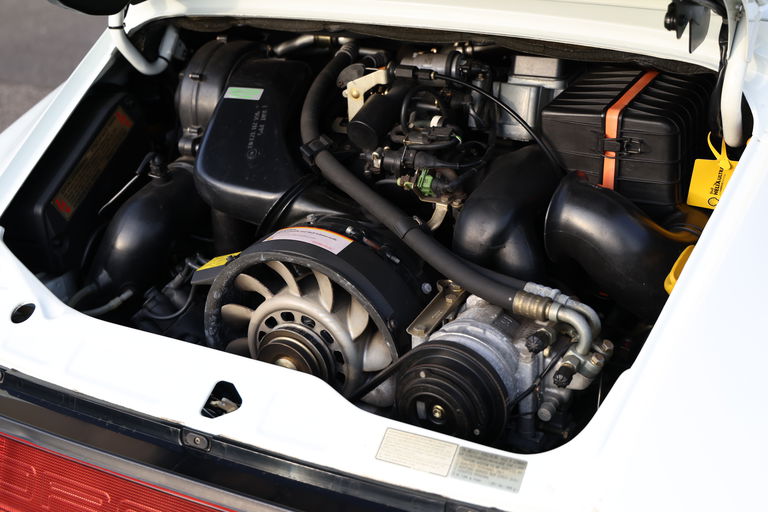 Porsche 964 Carrera 2 Speedster