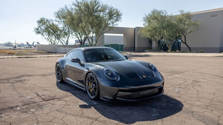 Porsche 992 GT3 Touring