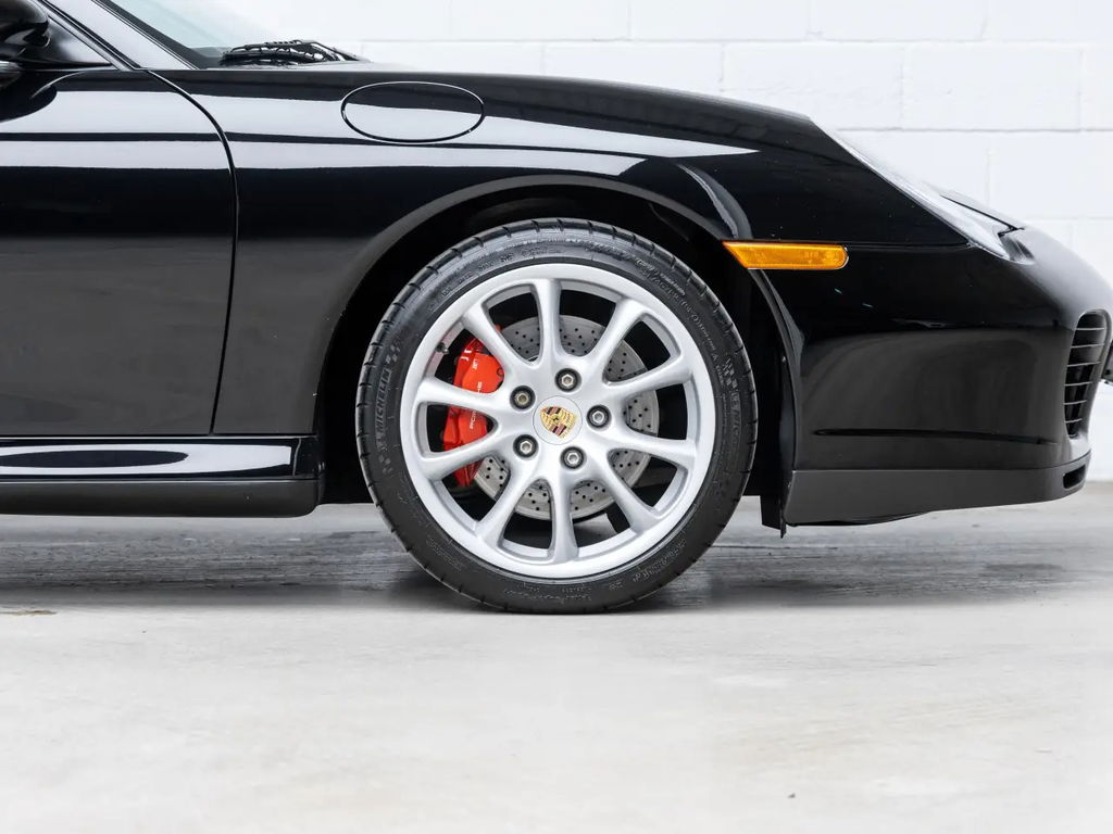 Porsche 996 Carrera 4S