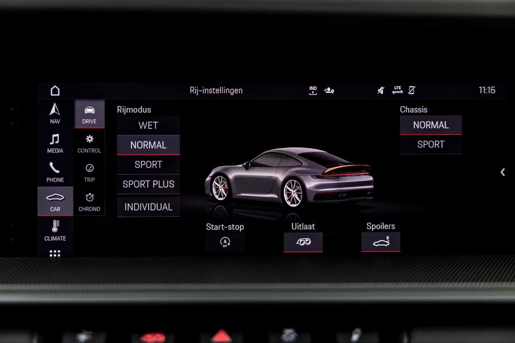 Porsche 992 Carrera 4S