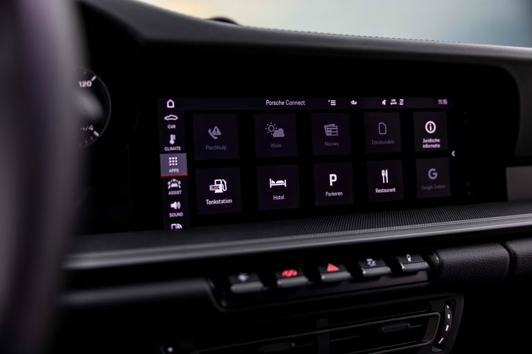 Porsche 992 Carrera 4S