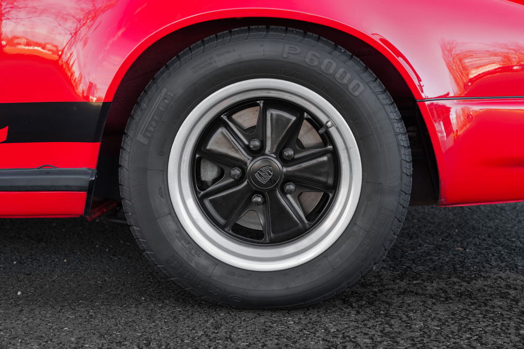 Porsche 911 Carrera 3.0