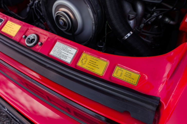 Porsche 911 Carrera 3.0