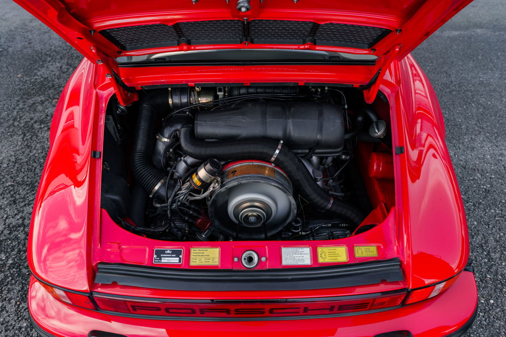 Porsche 911 Carrera 3.0